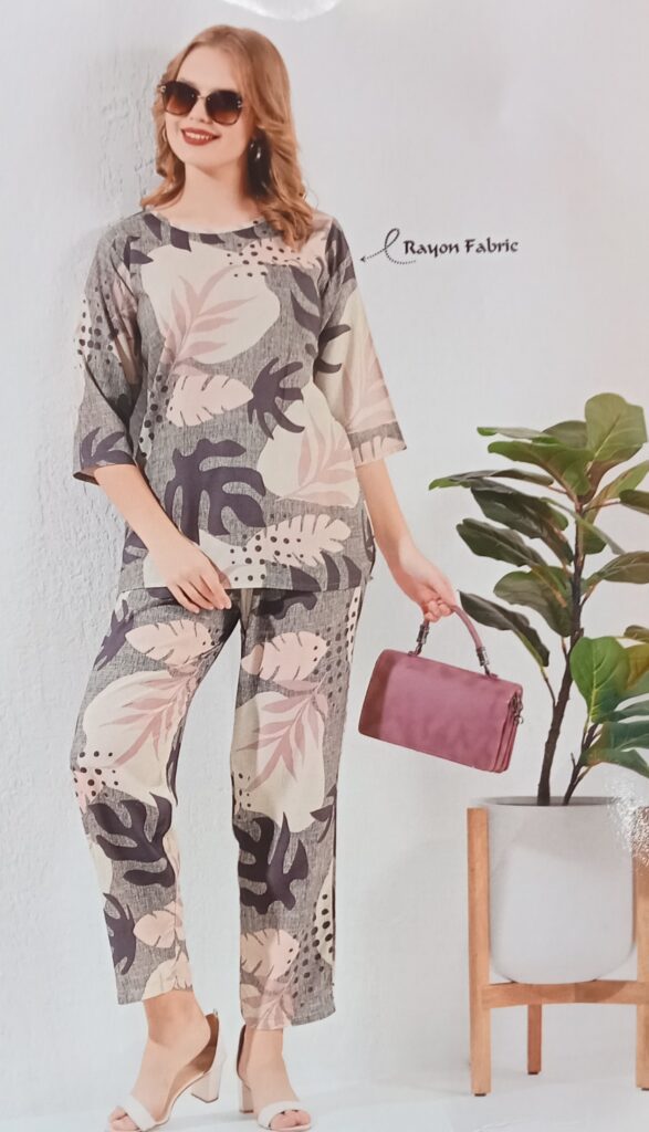 Comfortable Women Reyon co-ord night suit